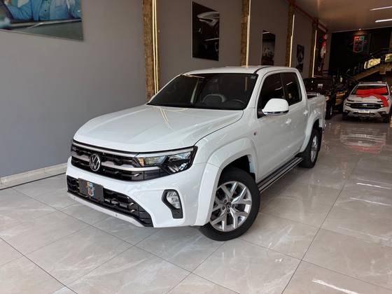 VOLKSWAGEN AMAROK 3.0 V6 TDI DIESEL HIGHLINE CD 4MOTION AUTOMÁTICO VOLKSWAGEN AMAROK 3.0 V6 TDI DIESEL HIGHLINE CD 4MOTION AUTOMÁTICO